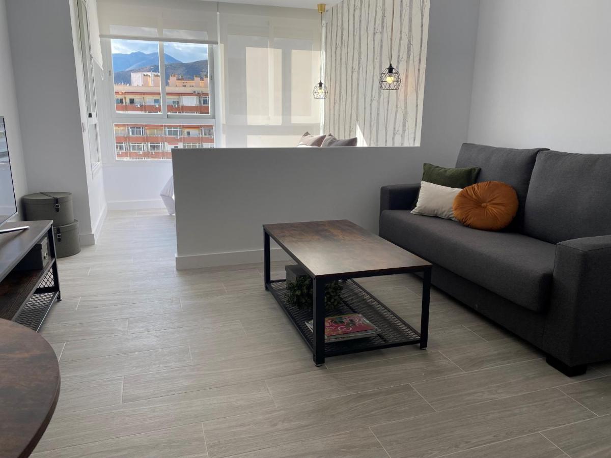 Carmen'S Cozy Apartment Torremolinos Bagian luar foto