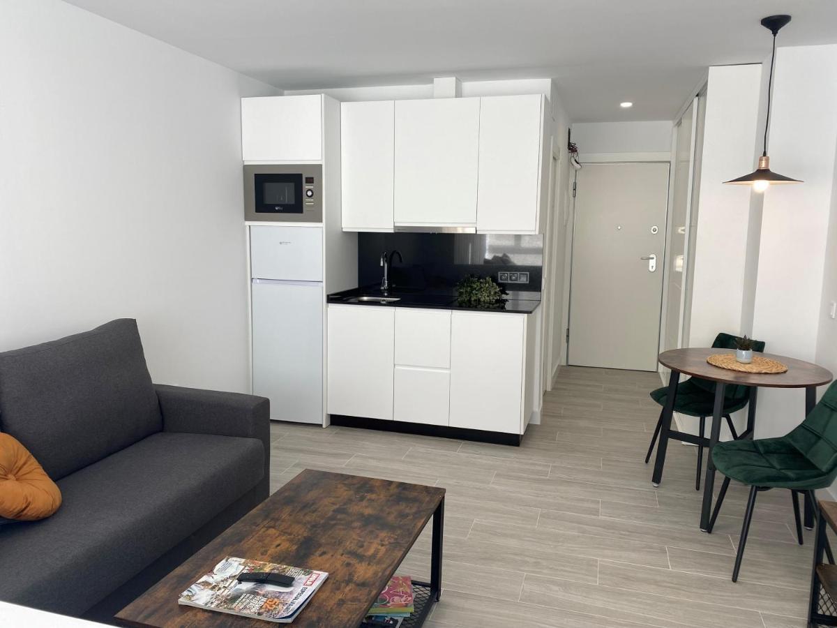 Carmen'S Cozy Apartment Torremolinos Bagian luar foto